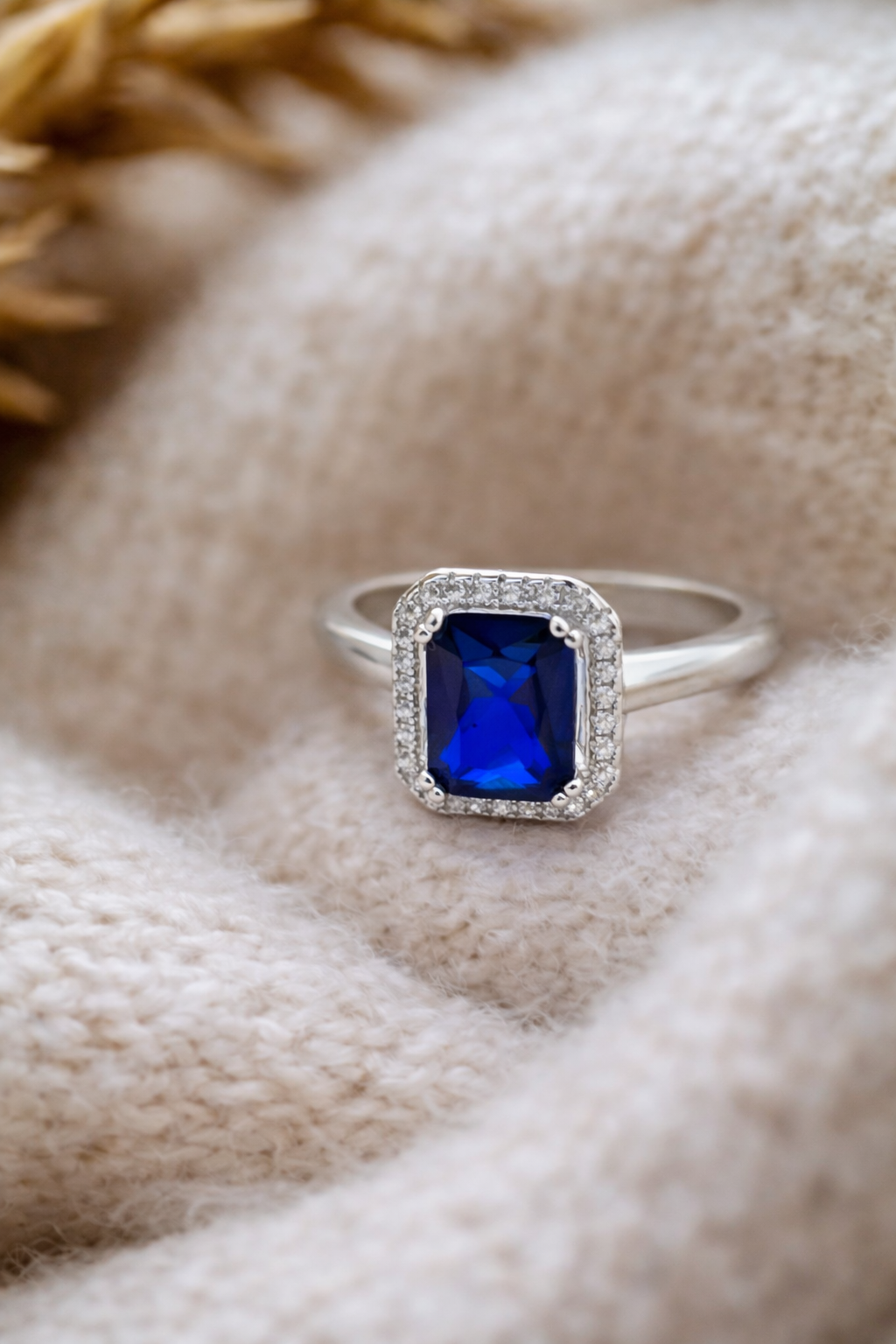 Blue Majesty Ring