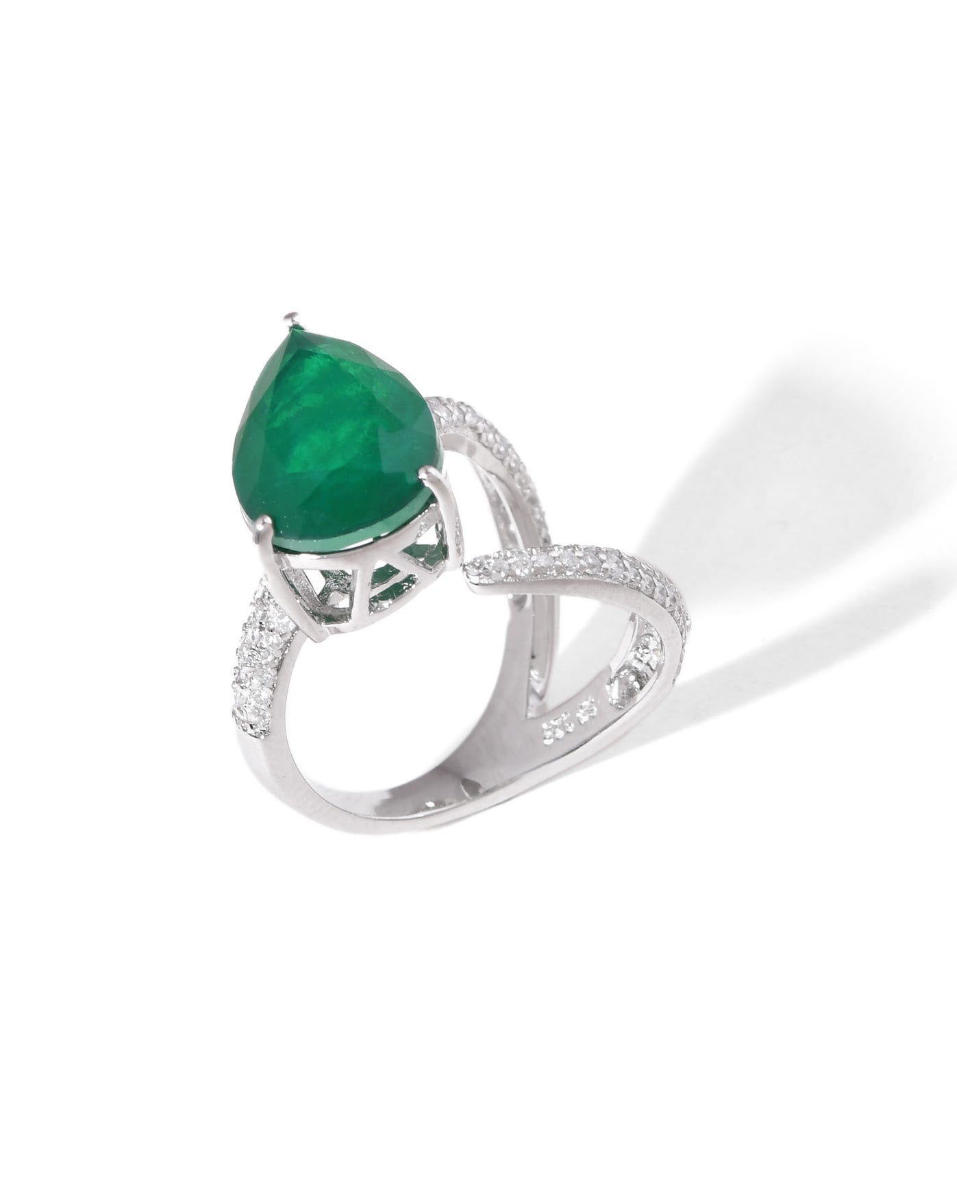 Bloom of strength ring