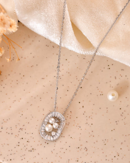 Pearl Halo Pendant Necklace