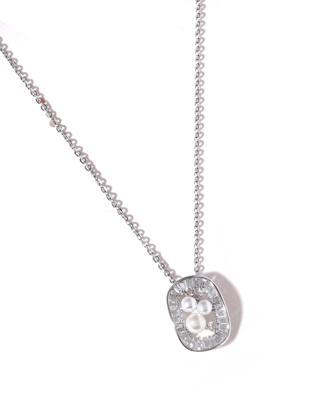 Pearl Halo Pendant Necklace