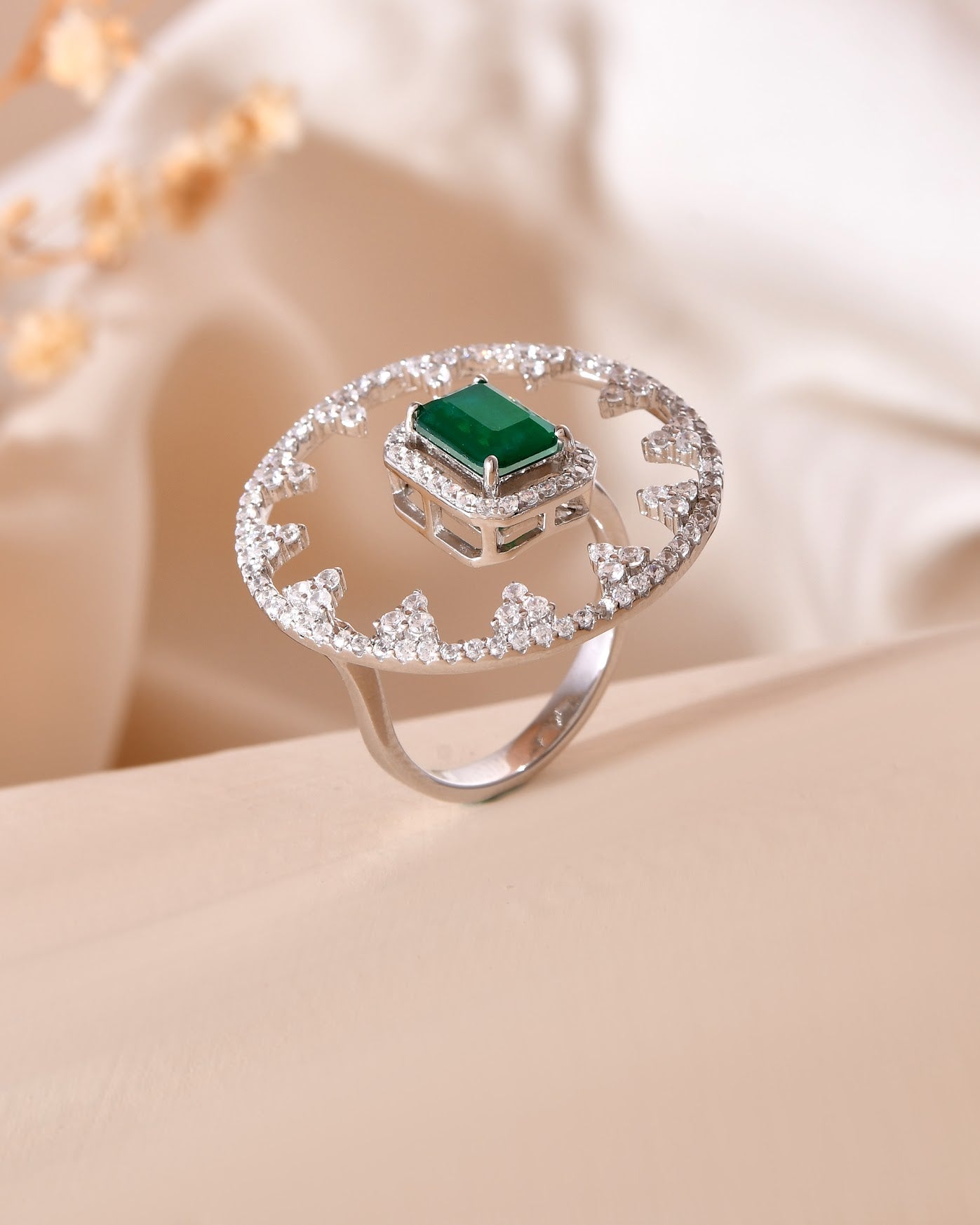 Emerald Halo Statement Ring ✨