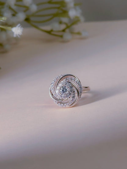 Bloom Swirl Halo Ring