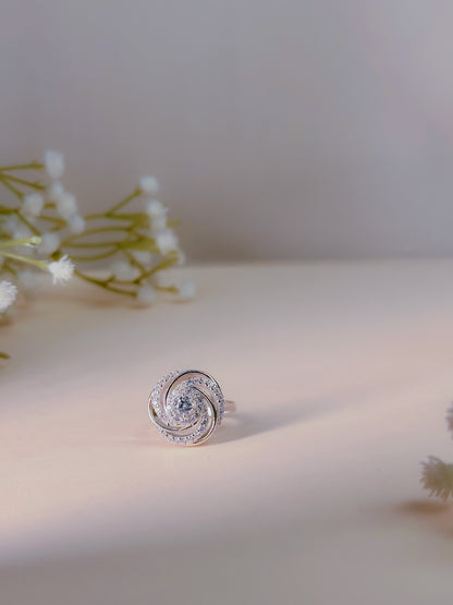 Bloom Swirl Halo Ring