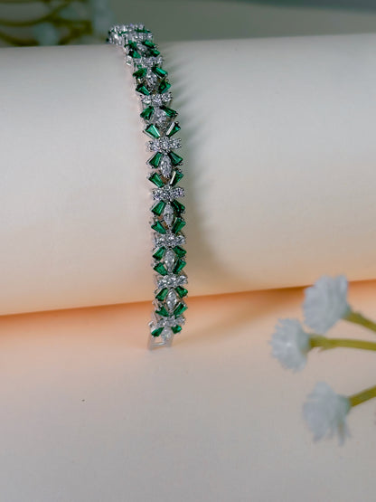 Green Baguettes Corners Flexible Bracelet