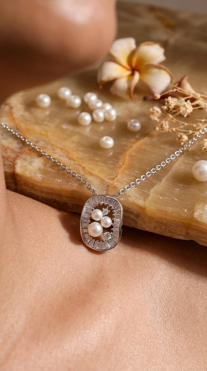 Pearl Halo Pendant Necklace