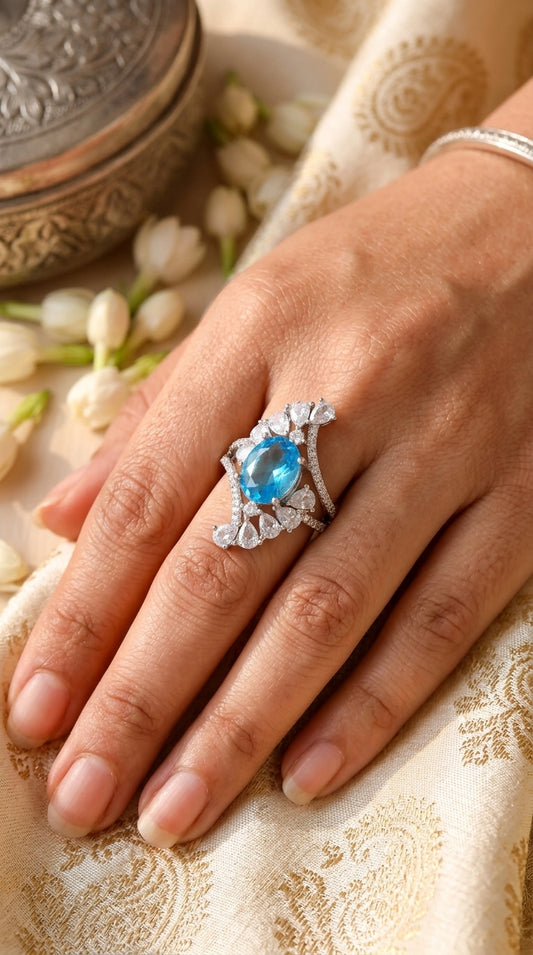 Classic Feminine Charm Ring