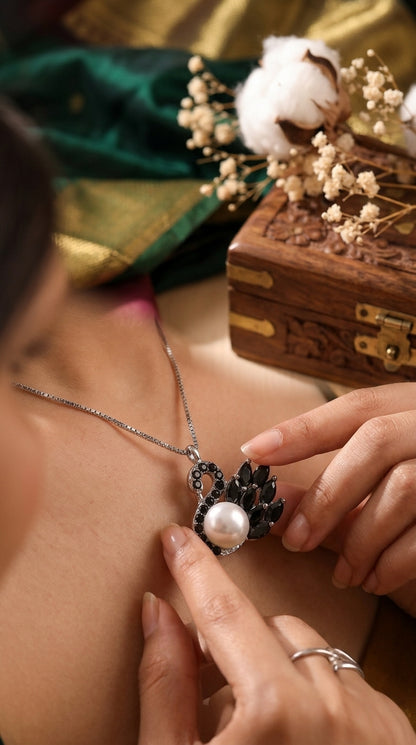 Elegant Swan Pendant Necklace
