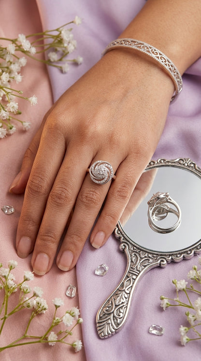 Bloom Swirl Halo Ring