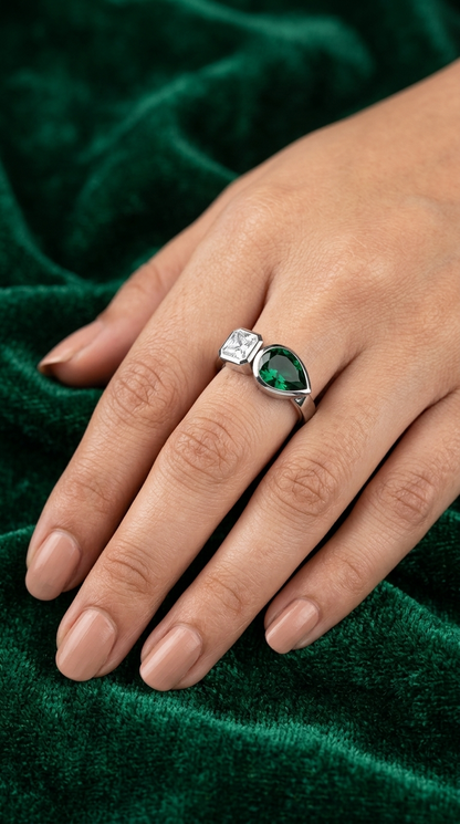 Emerald Duo Ring
